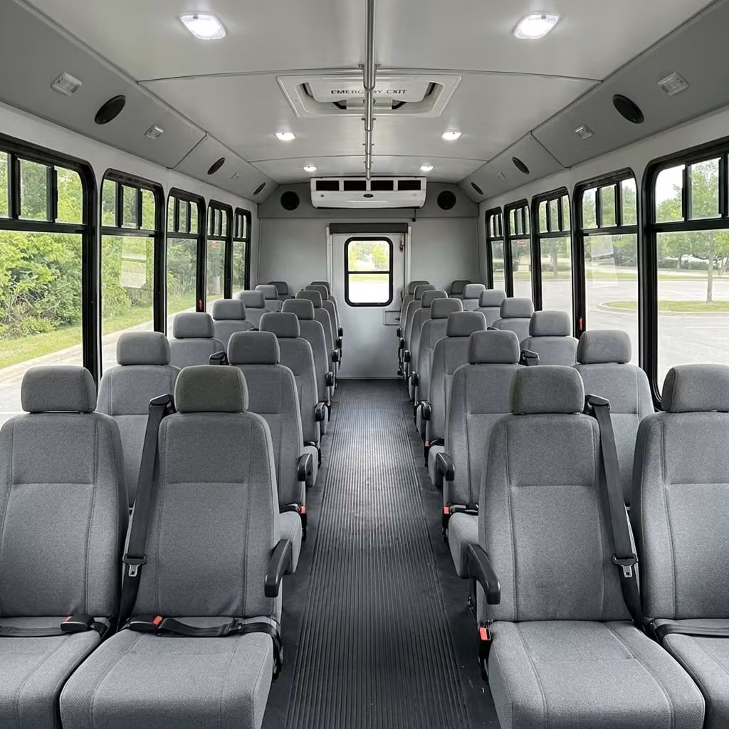 woodstock 30 passenger minibus seating