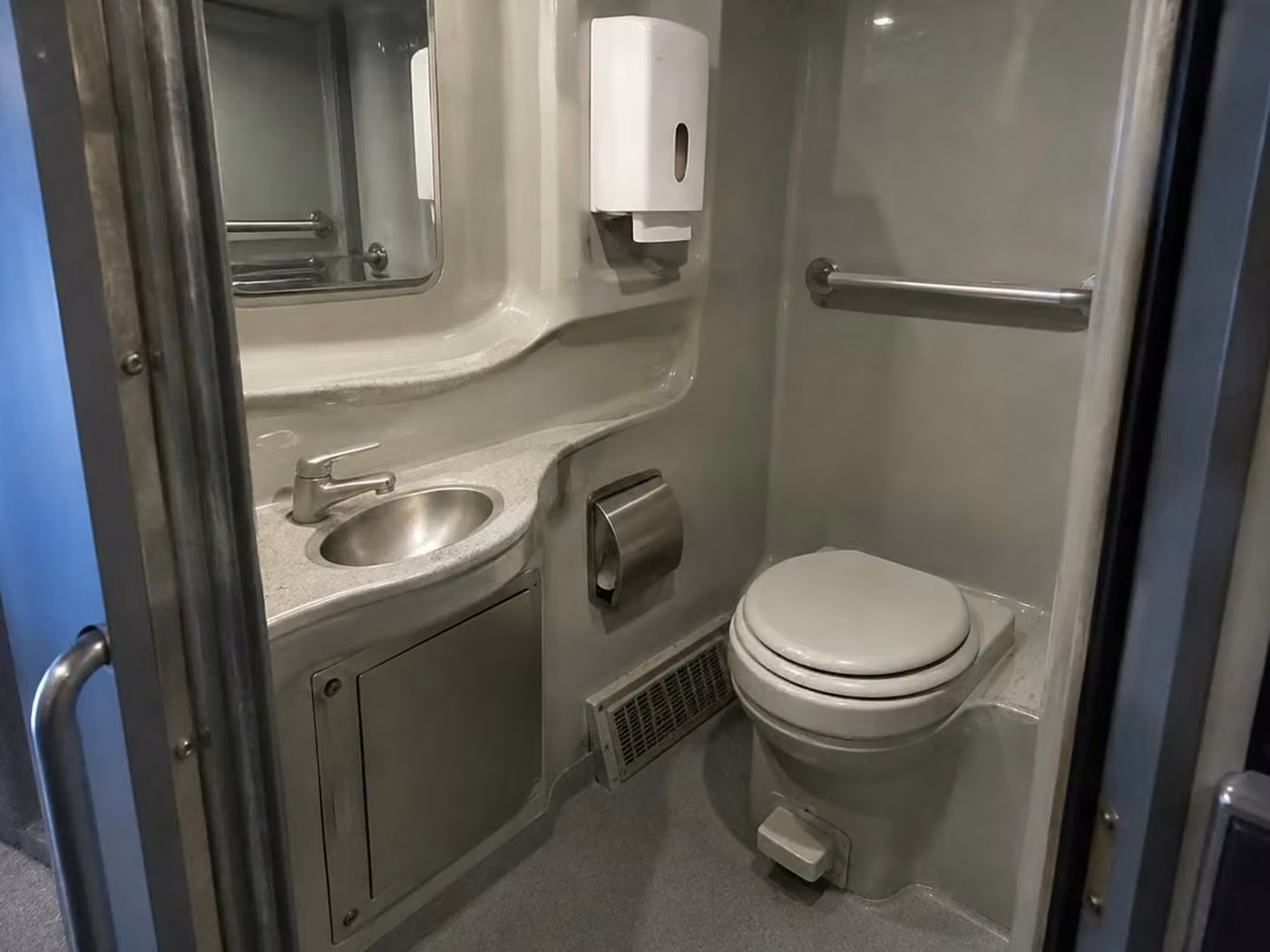 woodstock 56 passenger charter bus onboard restroom