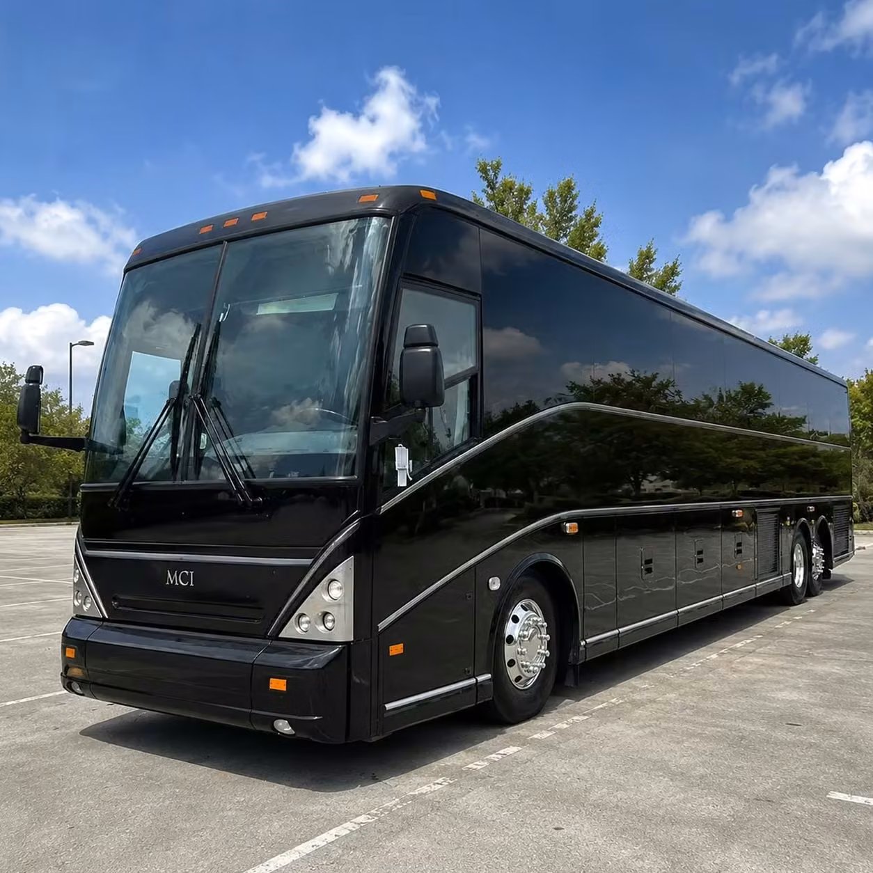 woodstock bus rentals for school sports teams