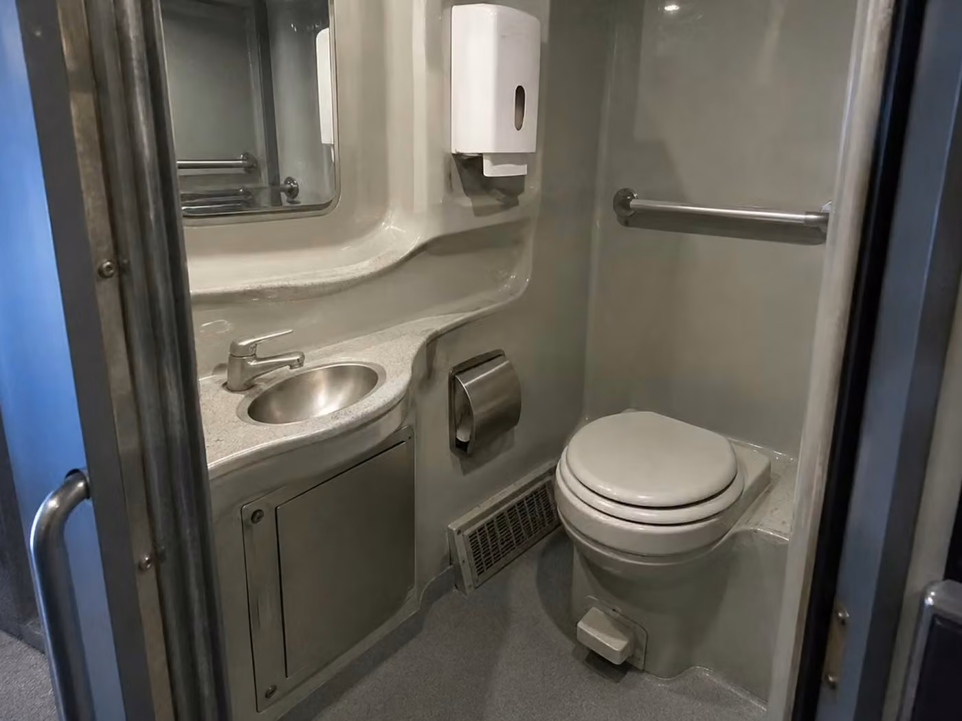 woodstock charter bus onboard restroom