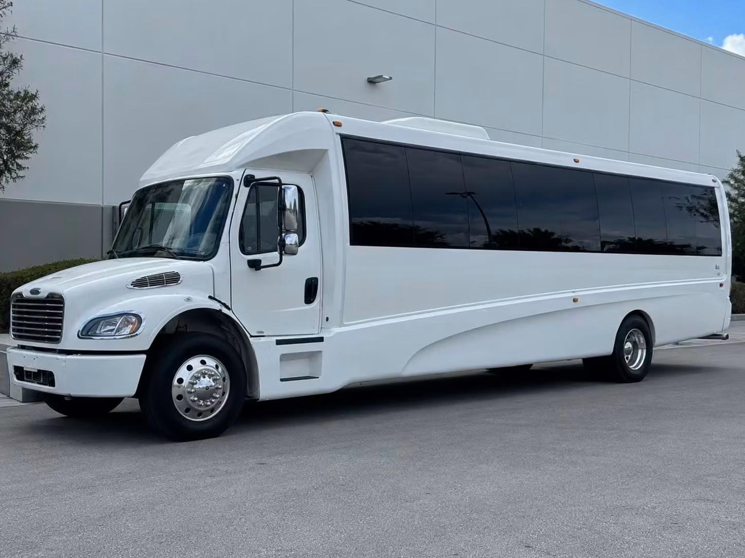 woodstock prom transportation