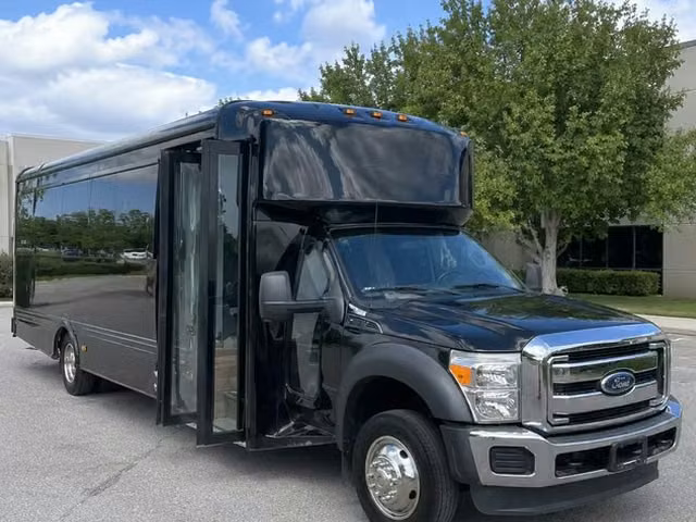 woodstock charter bus rental